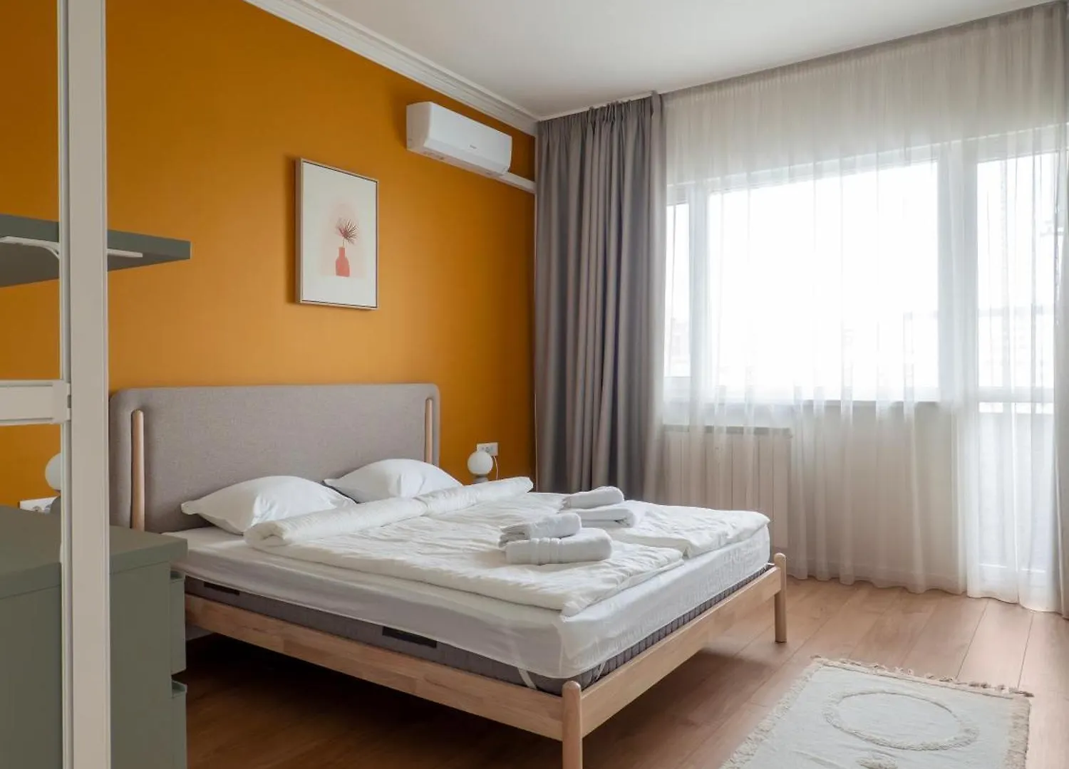 Central Apartment Parking Two Bedrooms Sky Terrace Sofia